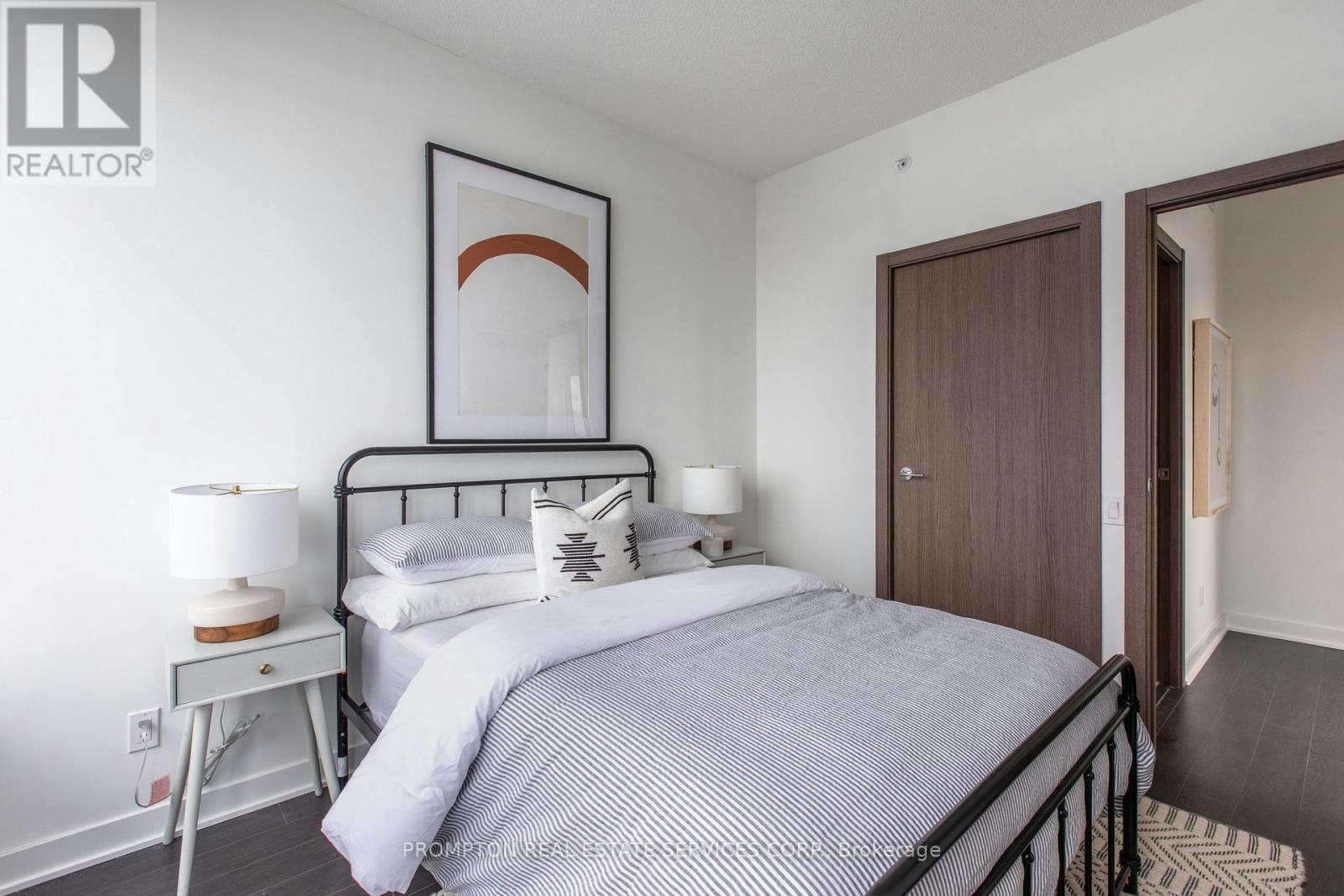 2502-17 Bathurst Street, Toronto, ON, M5V 1A5 - 6