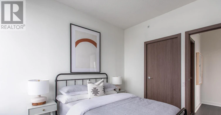 2502-17 Bathurst Street, Toronto, ON, M5V 1A5 - 6