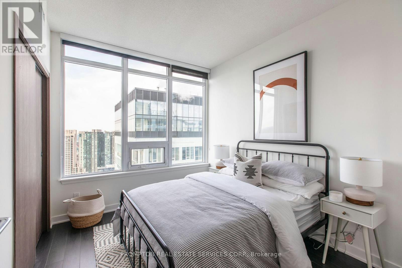 2502-17 Bathurst Street, Toronto, ON, M5V 1A5 - 5