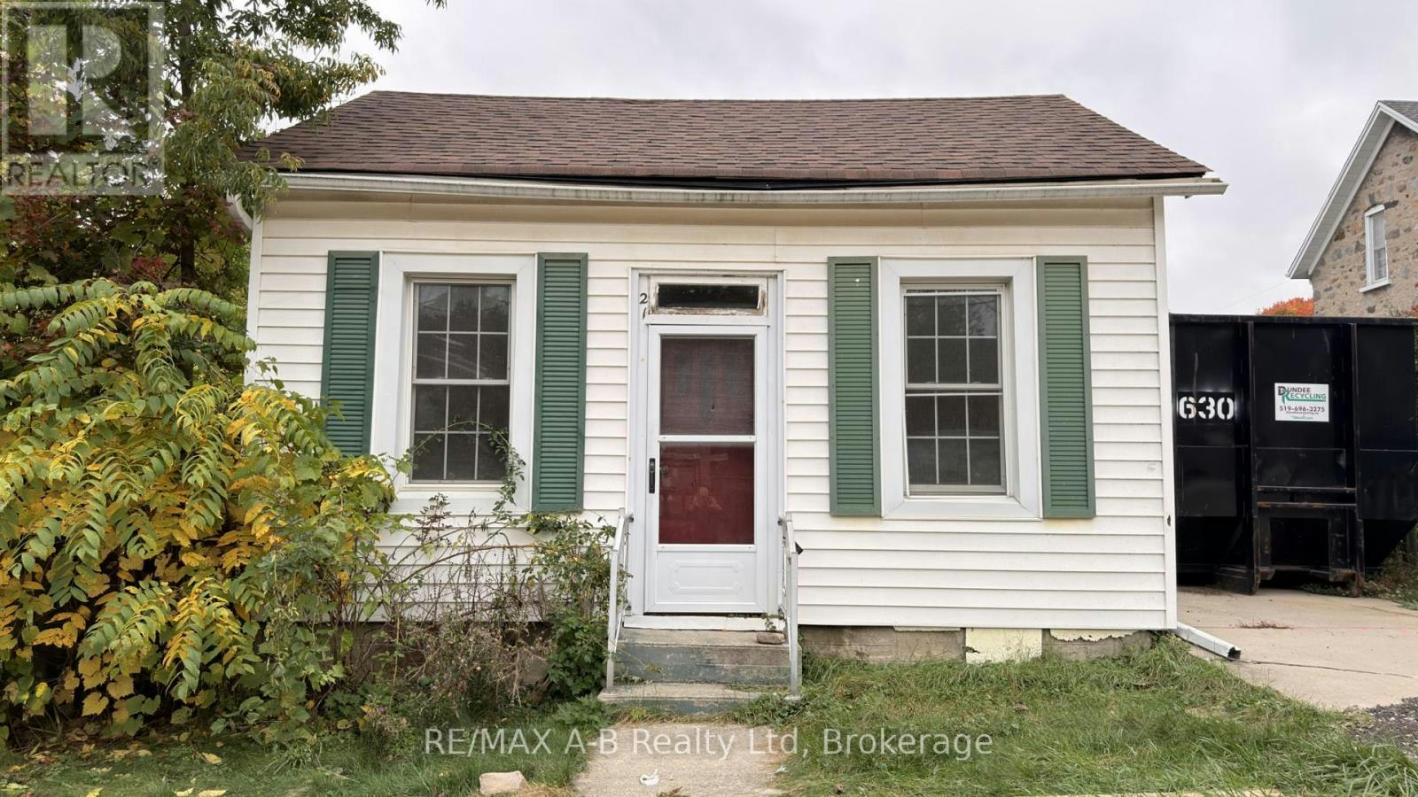 21 Henry Street, Cambridge, ON, N1R 3V8