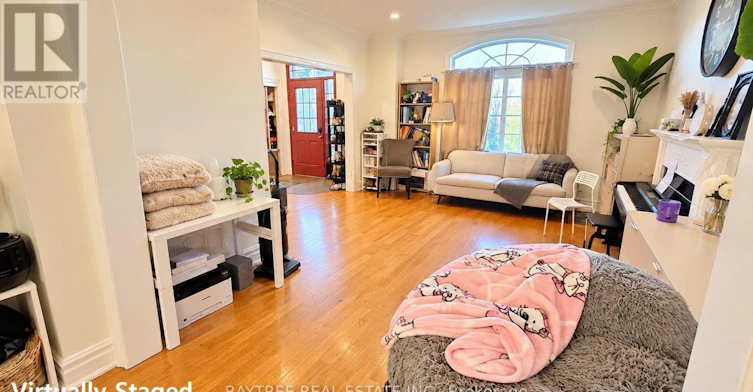 UPPER-257 Cocksfield Avenue, Toronto, ON, M3H 3T6 - 4