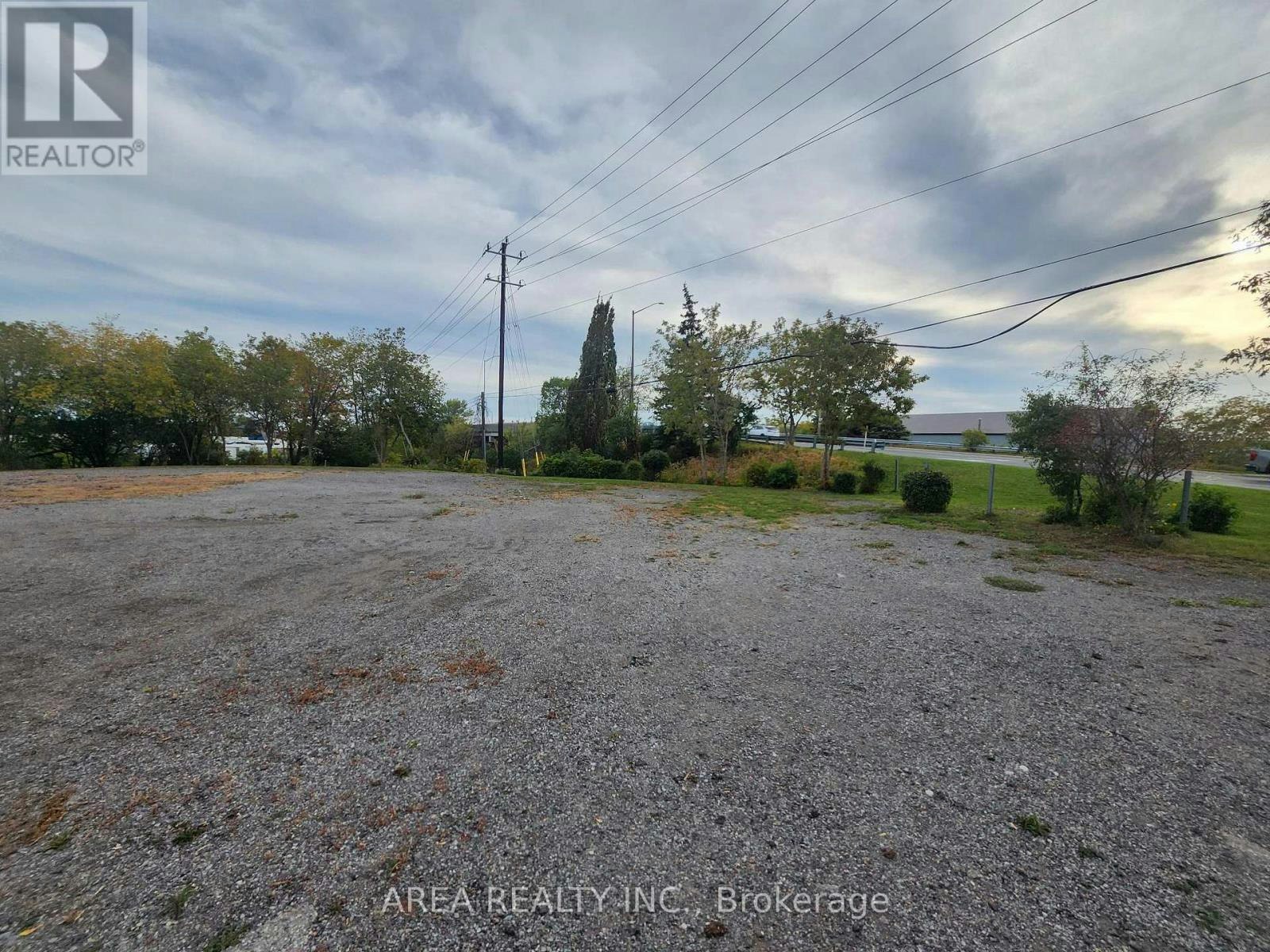 245-255 Bloor Street W, Oshawa, ON, L1J 1P5 - 12