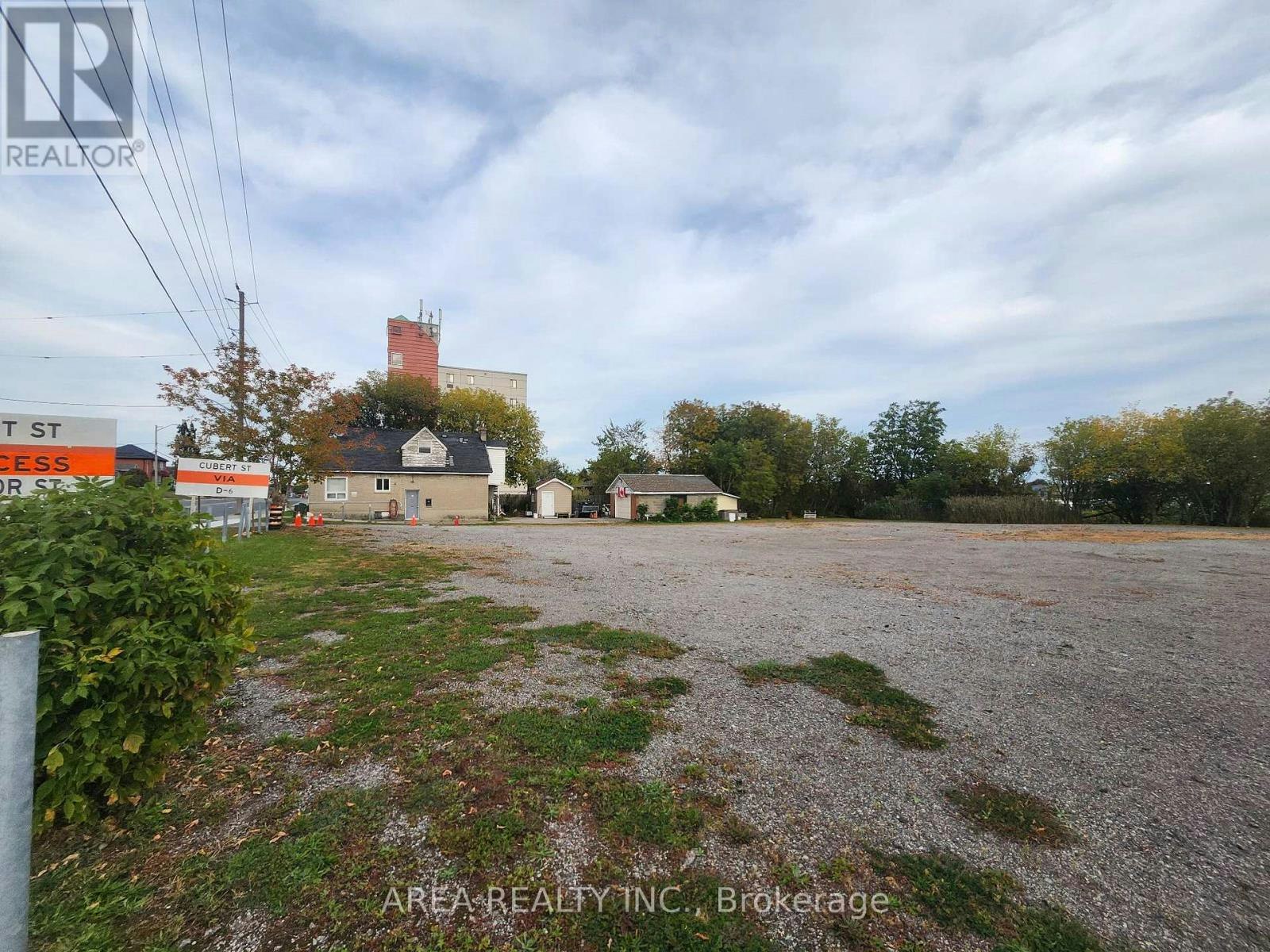 245-255 Bloor Street W, Oshawa, ON, L1J 1P5 - 11