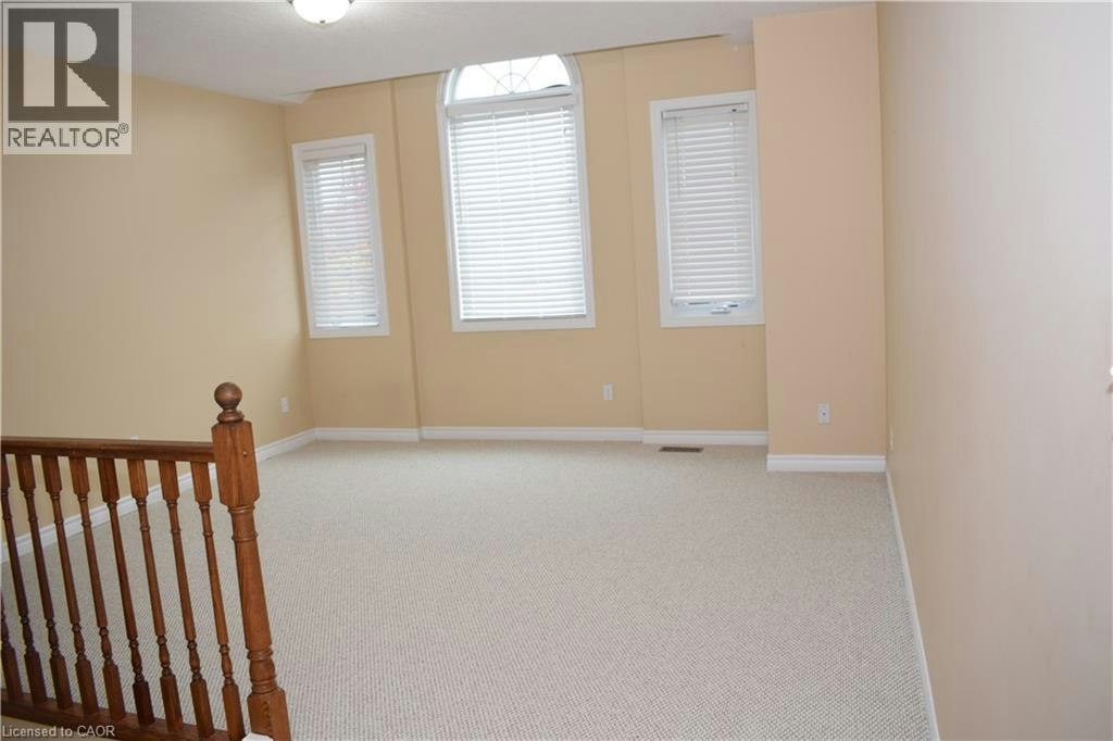 Upper-242 Buttercup Court, Waterloo, ON, N2V 2W8 - 15