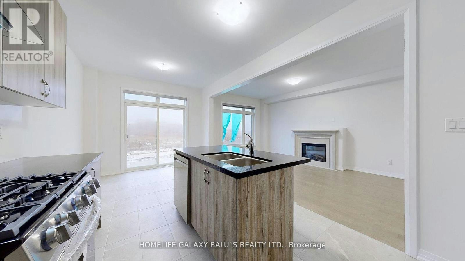 1074 Pisces Trail, Pickering, ON, L0H 1J0 - 12