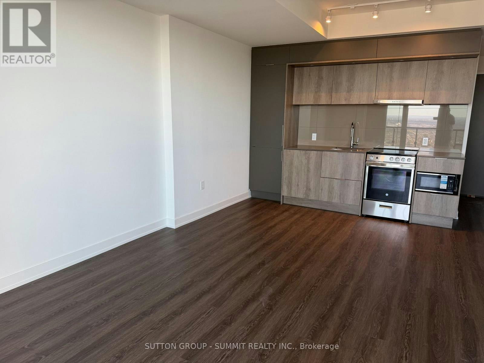 5804-448 Burnhamthorpe Road W, Mississauga, ON, L5B 0R4 - 4
