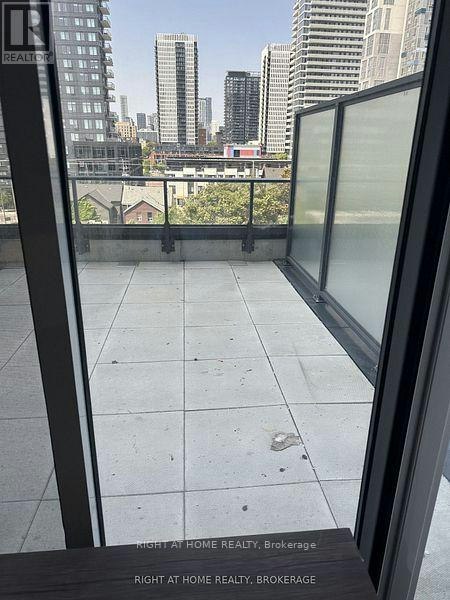 519-5 Defries Street Park, Toronto, ON, M5A 0W7 - 16