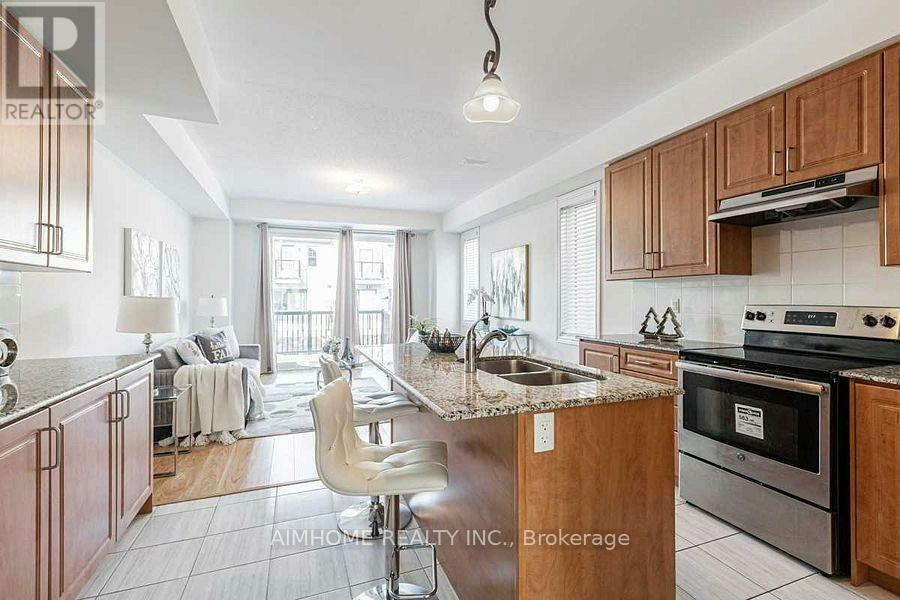 116 Frederick Wilson Avenue, Markham, ON, L6B 1P7 - 3