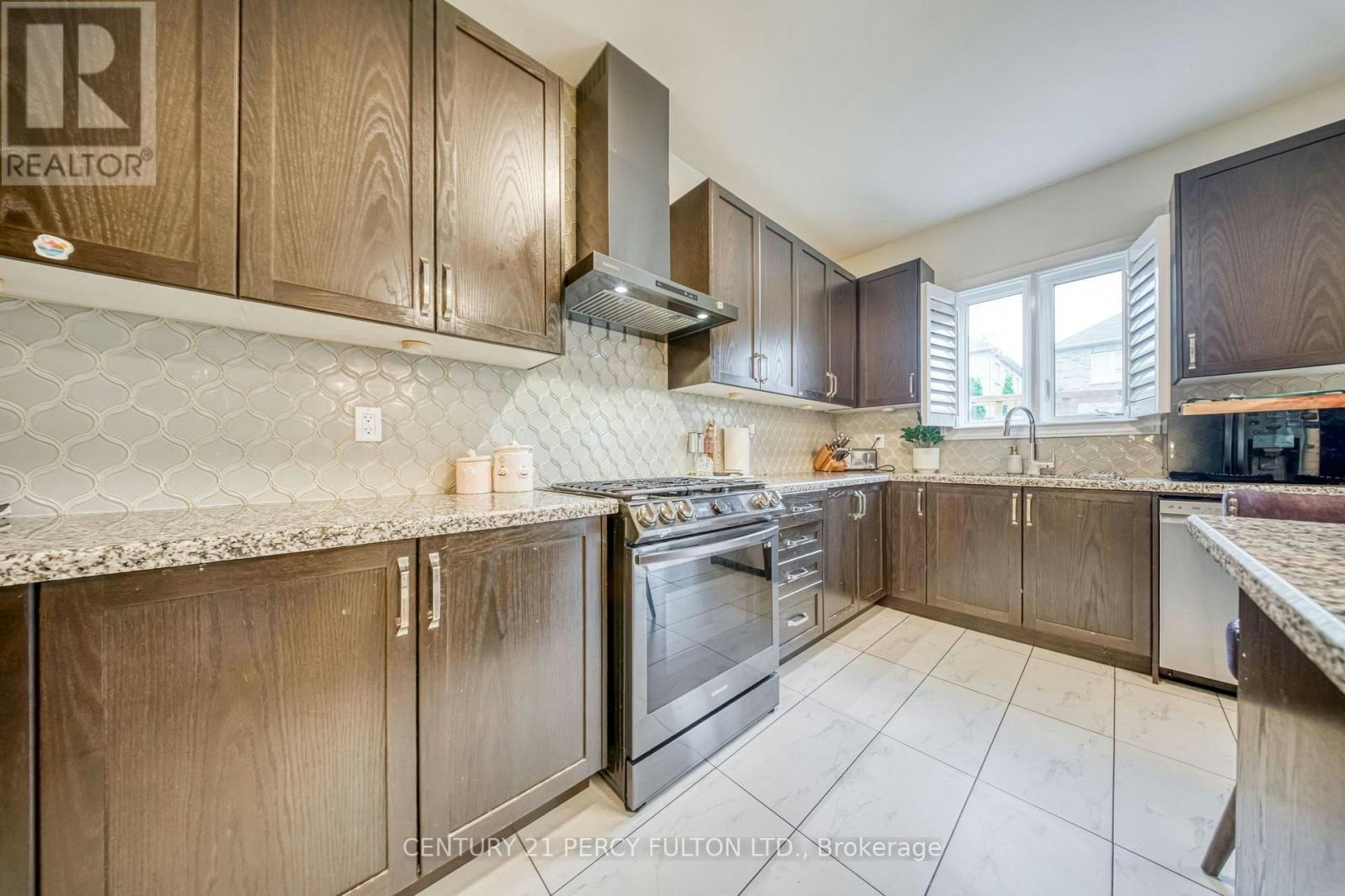 937 Greenhill Avenue, Oshawa, ON, L1K 0C3 - 17