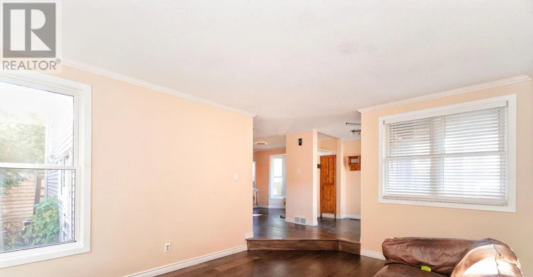 1484 Forest Valley Drive, Ottawa, ON, K1C 5P4 - 7