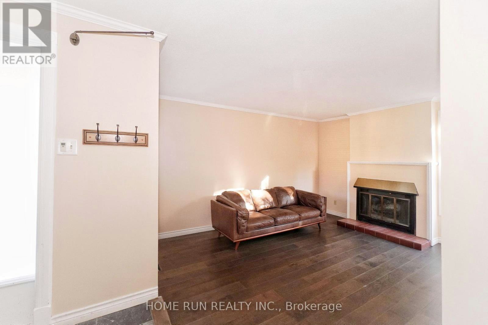 1484 Forest Valley Drive, Ottawa, ON, K1C 5P4 - 4