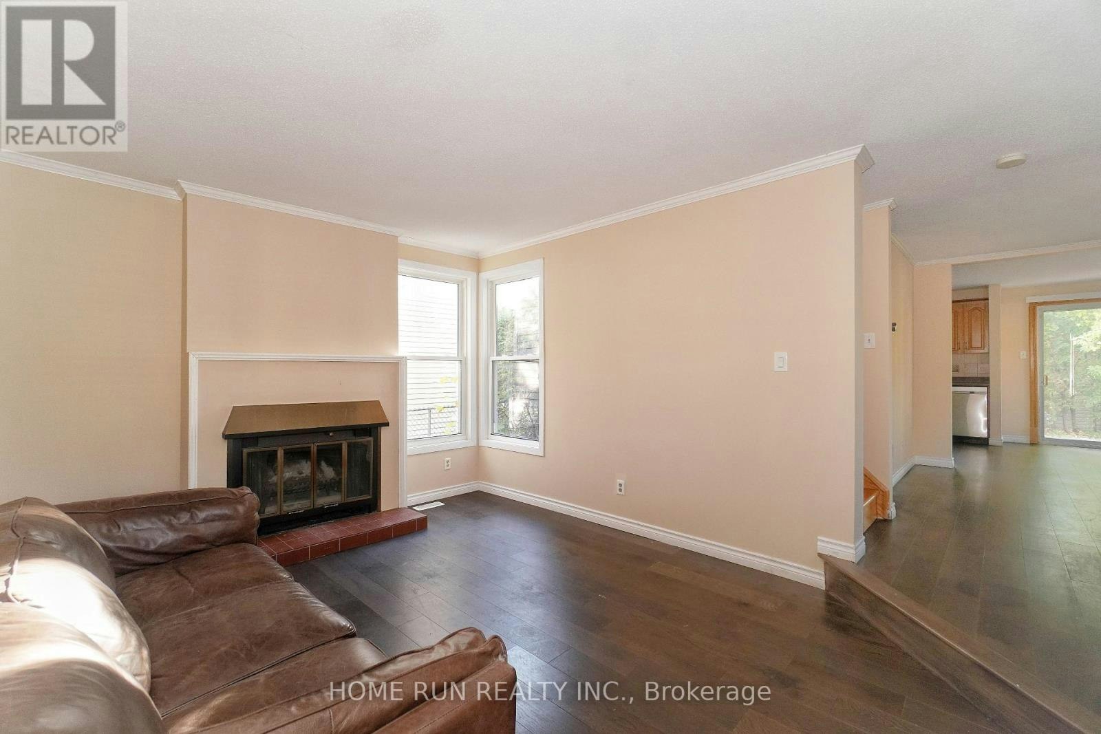 1484 Forest Valley Drive, Ottawa, ON, K1C 5P4 - 5