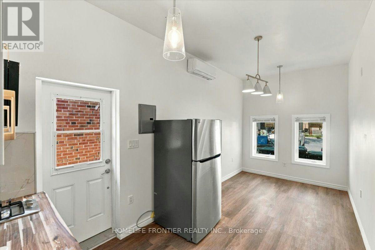2-99 Regent Road, Toronto, ON, M3K 1H2