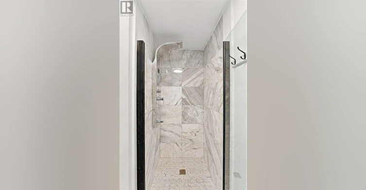 2-99 Regent Road, Toronto, ON, M3K 1H2 - 6