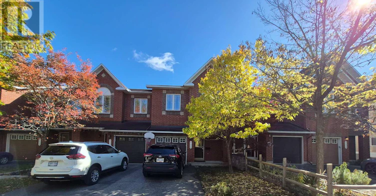 338 Forestbrook Street, Ottawa, ON, K2K 0B8