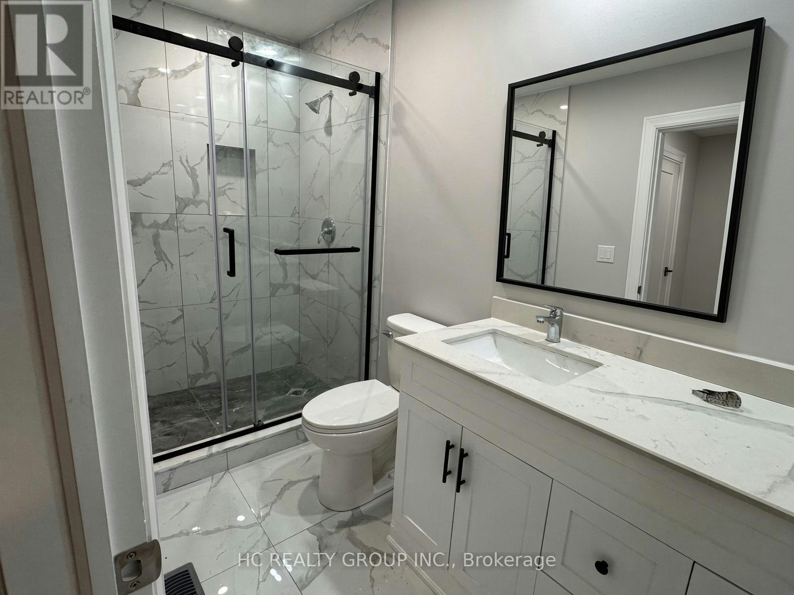 32 B King Richard Court, Markham, ON, L3P 1M1 - 11