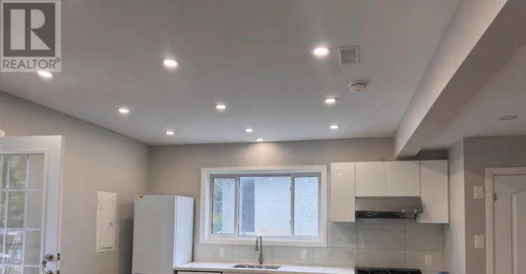 32 B King Richard Court, Markham, ON, L3P 1M1 - 4