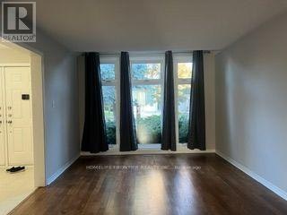 15 Heatherwood Crescent, Markham, ON, L3R 8X3 - 4