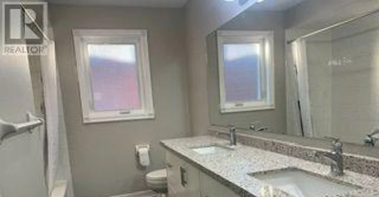 15 Heatherwood Crescent, Markham, ON, L3R 8X3 - 21