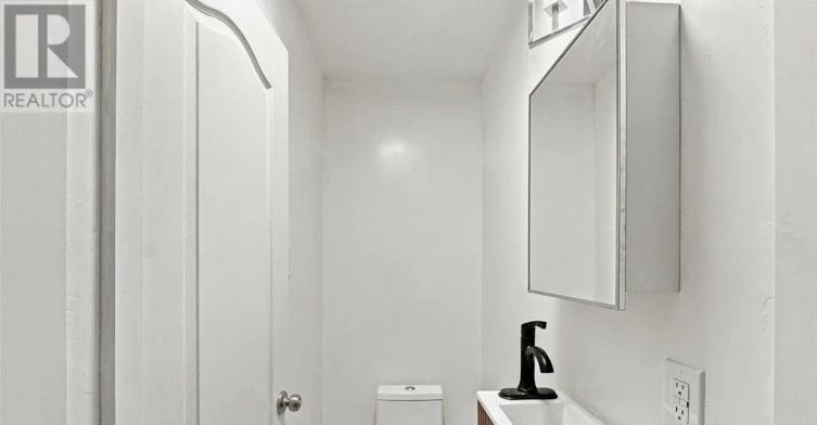 4-99 Regent Road, Toronto, ON, M3K 1H2 - 6