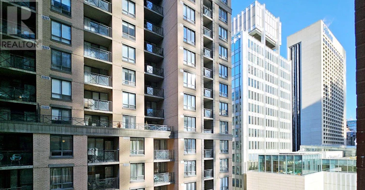 707-126 Simcoe Street, Toronto, ON, M5H 4E6 - 3