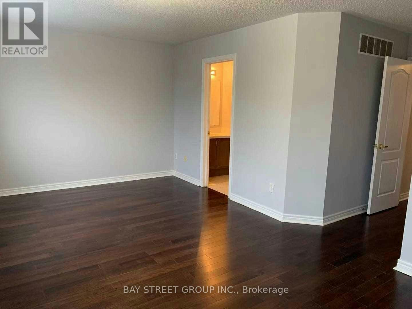 65 Venture Avenue, Richmond Hill, ON, L4S 2R5 - 6