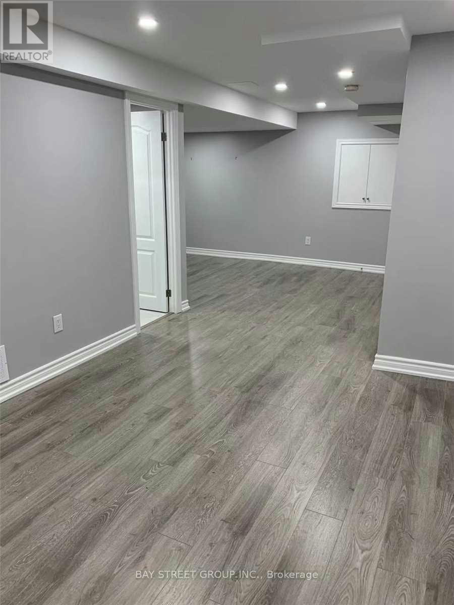 65 Venture Avenue, Richmond Hill, ON, L4S 2R5 - 11