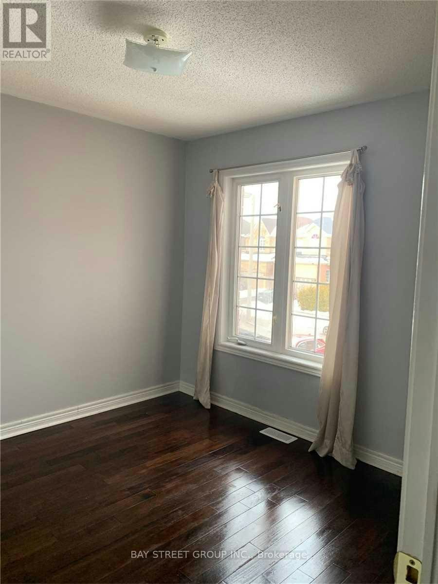 65 Venture Avenue, Richmond Hill, ON, L4S 2R5 - 9