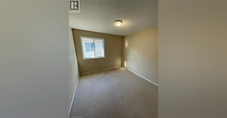 Upper-123 Elmira Road N, Guelph, ON, N1K 1Z1 - 11