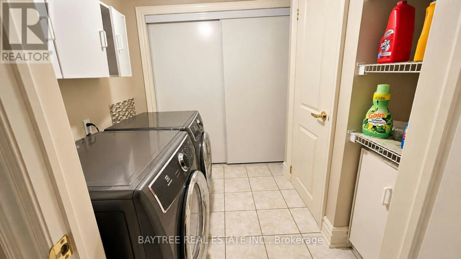 257 Cocksfield Avenue, Toronto, ON, M3H 3T6 - 19