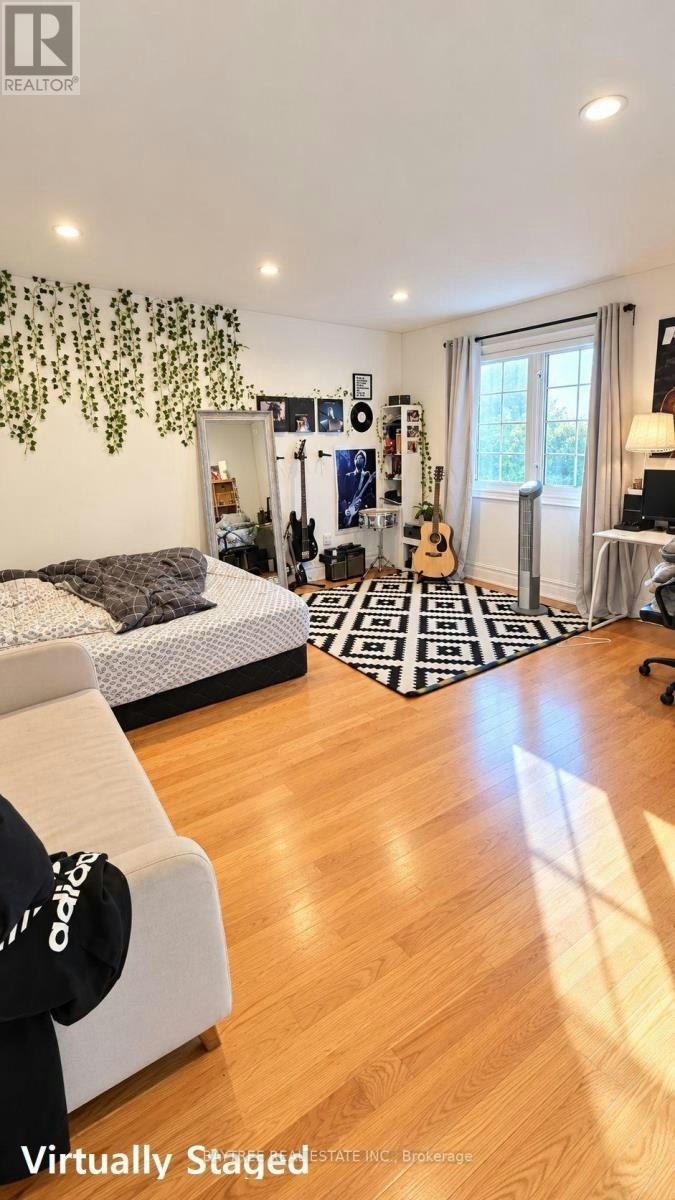 257 Cocksfield Avenue, Toronto, ON, M3H 3T6 - 9