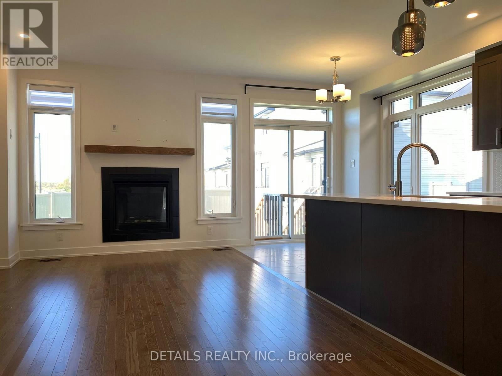 56 Robusta Lane, Ottawa, ON, K2J 6Y7 - 9