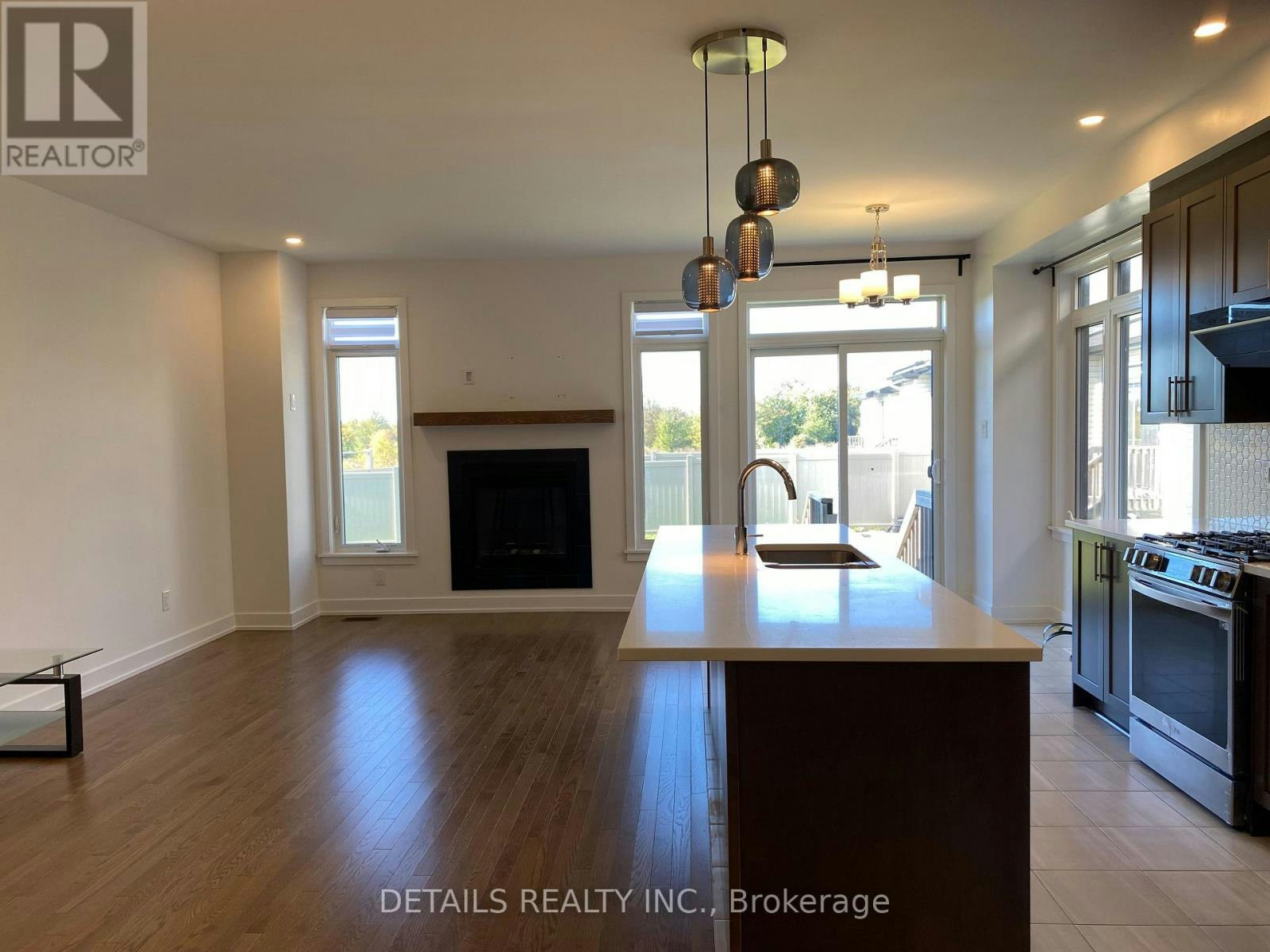 56 Robusta Lane, Ottawa, ON, K2J 6Y7 - 4