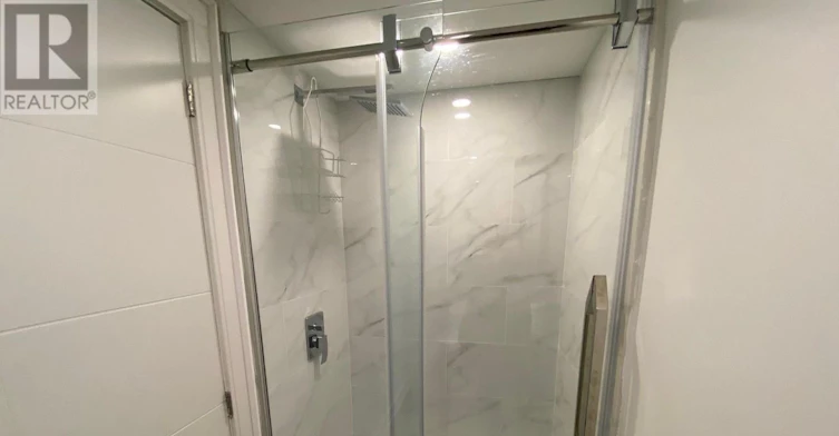 BSMT-32 Billingham Road, Toronto, ON, M9B 3X1 - 14