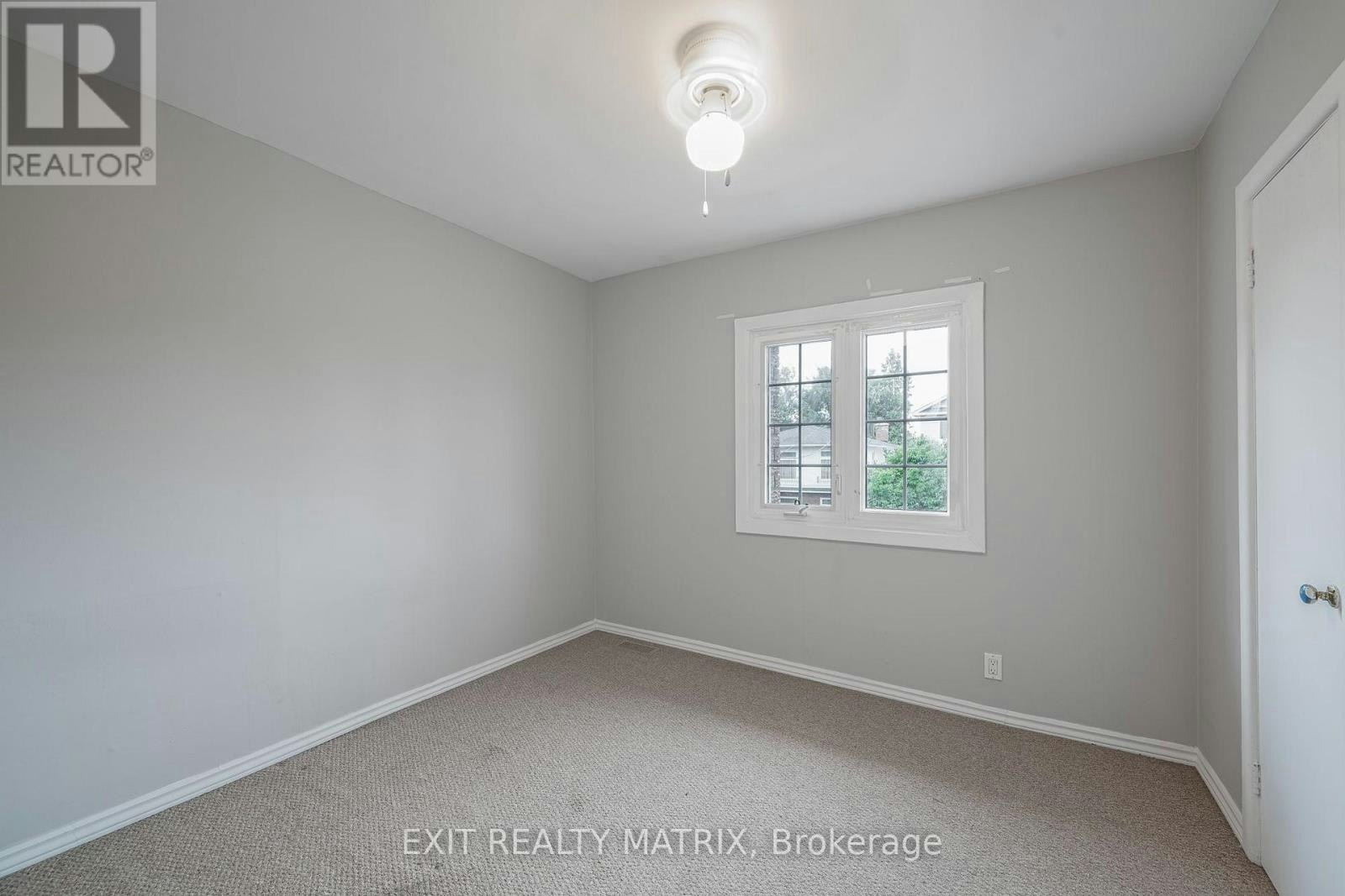 2-1384 Chatelain Avenue, Ottawa, ON, K1Z 8A8 - 11