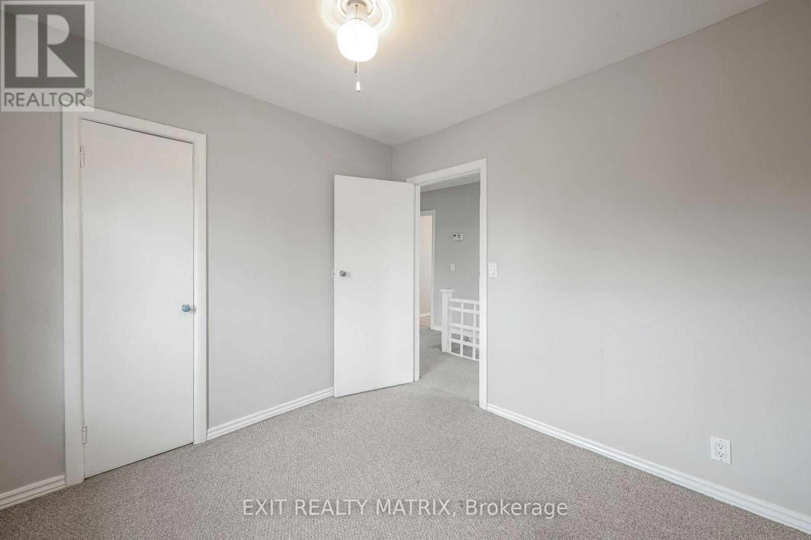 2-1384 Chatelain Avenue, Ottawa, ON, K1Z 8A8 - 12