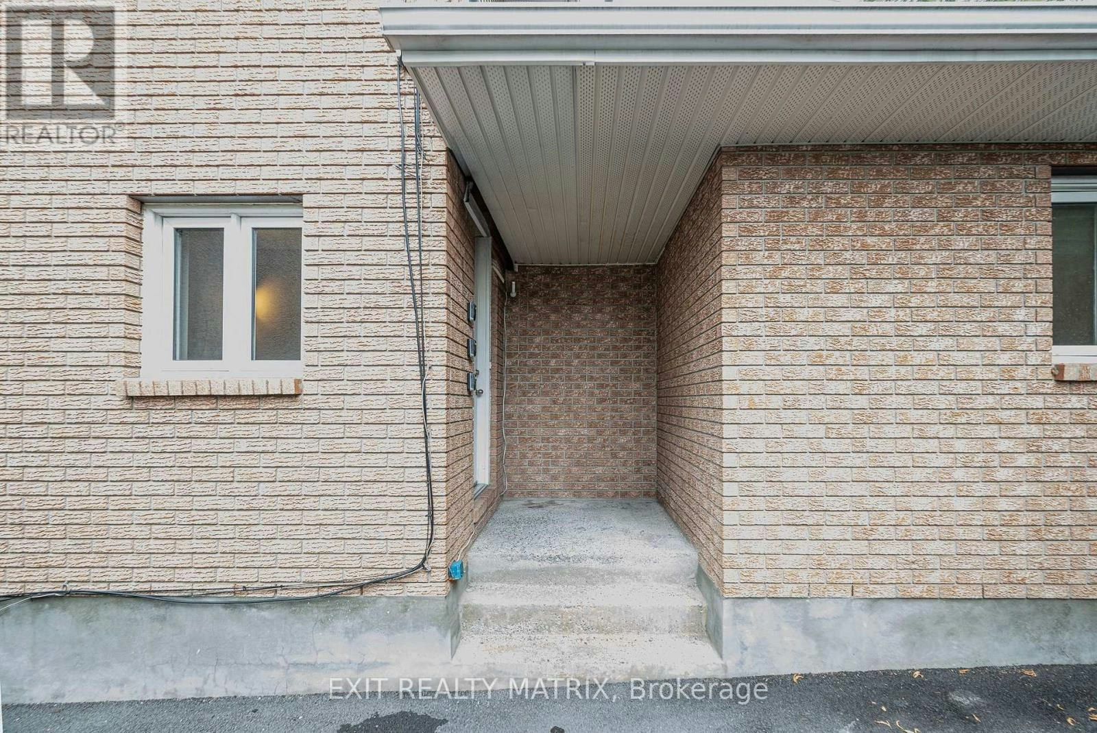 2-1384 Chatelain Avenue, Ottawa, ON, K1Z 8A8 - 16
