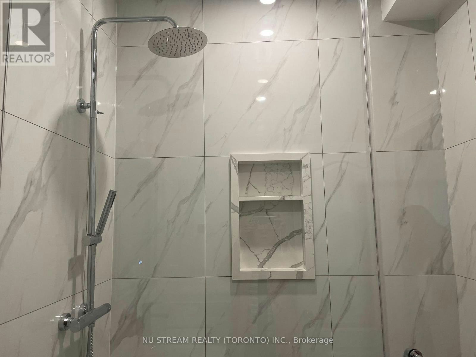 LOWER-10 Drizzel Crescent, Richmond Hill, ON, L4E 1G7 - 10