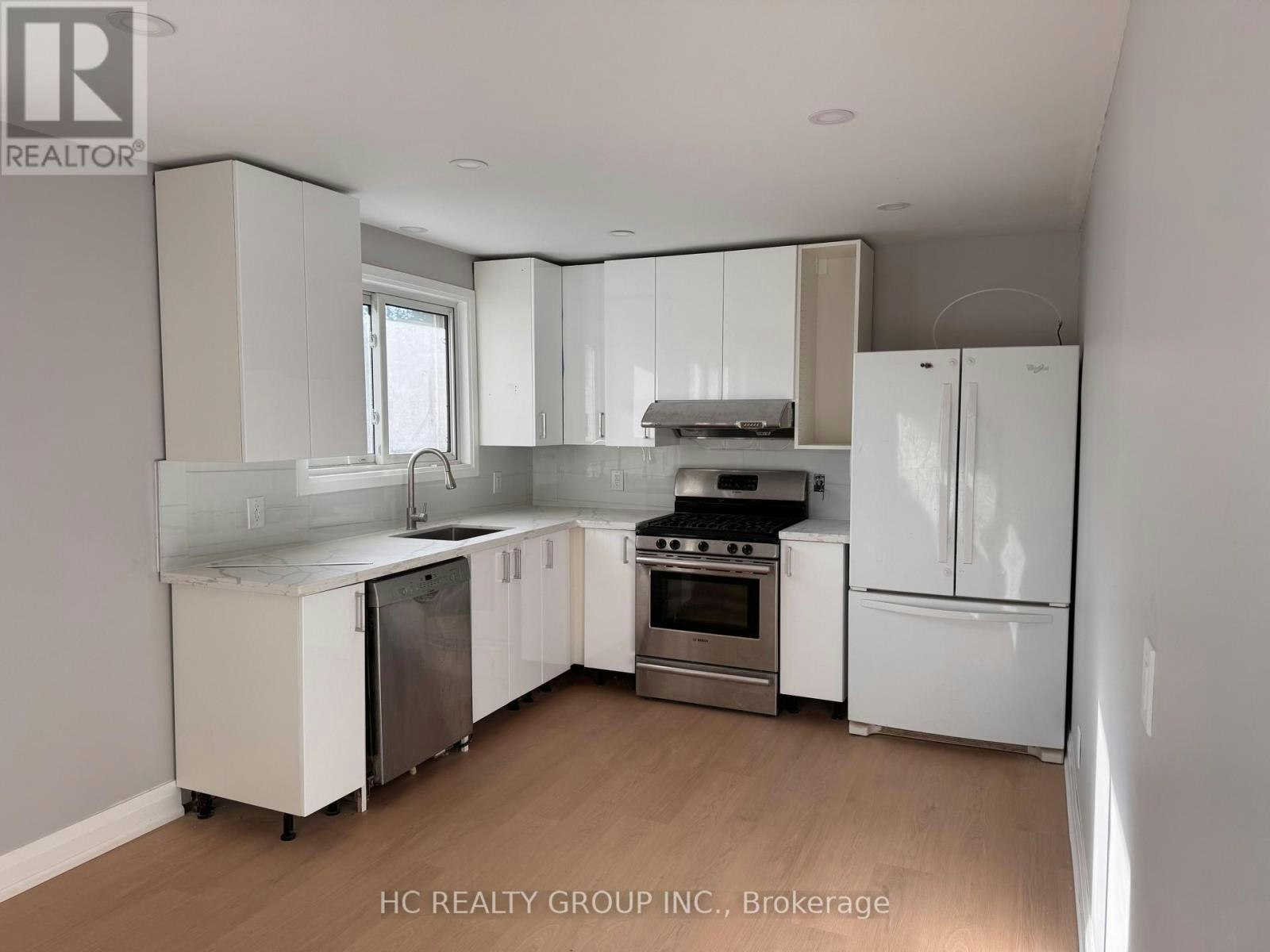 32 Upper King Richard Court, Markham, ON, L3P 1M1 - 6