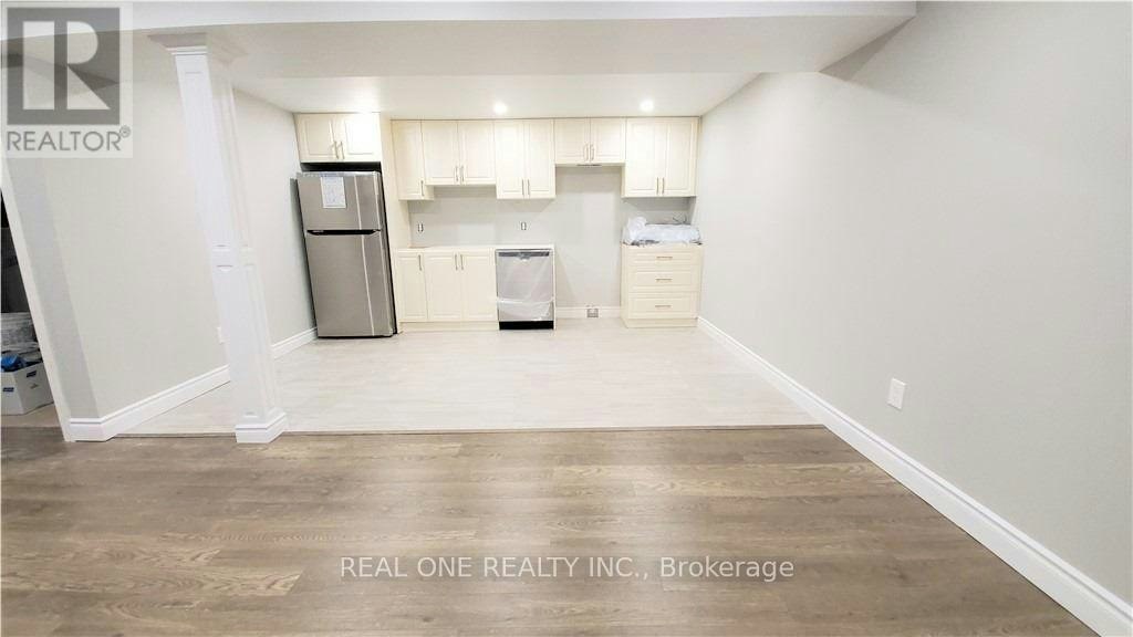 LOWER-133 Mccraney Street, Oakville, ON, L6H 1H5 - 12