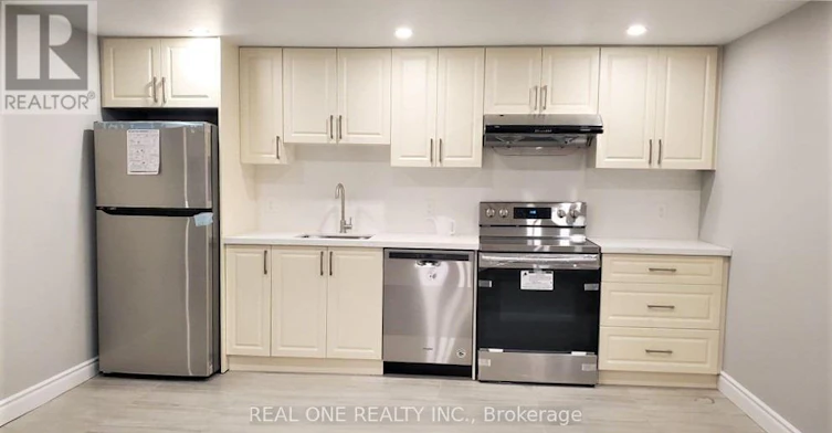 LOWER-133 Mccraney Street, Oakville, ON, L6H 1H5 - 9