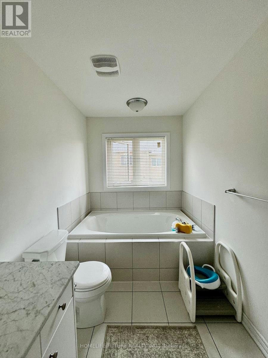 10 Buttonbush Lane, Richmond Hill, ON, L4E 0E4 - 6