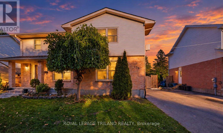 136 Golfdale Crescent