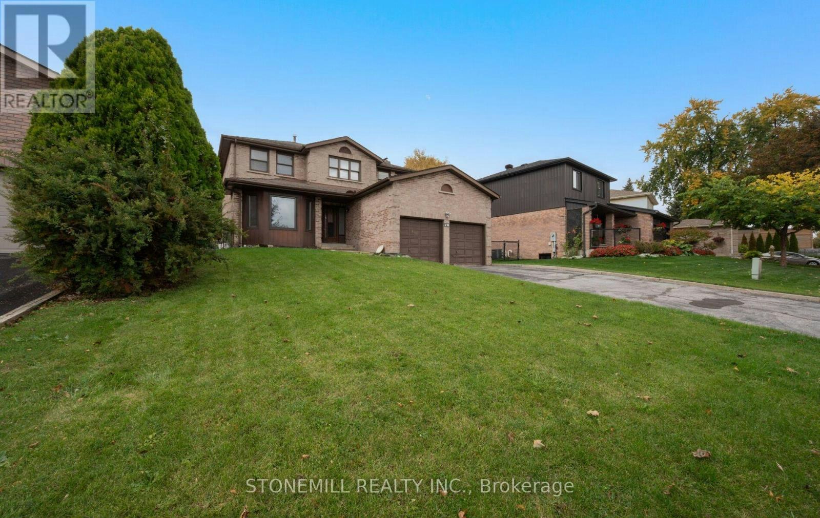 76 Collings Avenue, Bradford West Gwillimbury, ON, L3Z 1S4