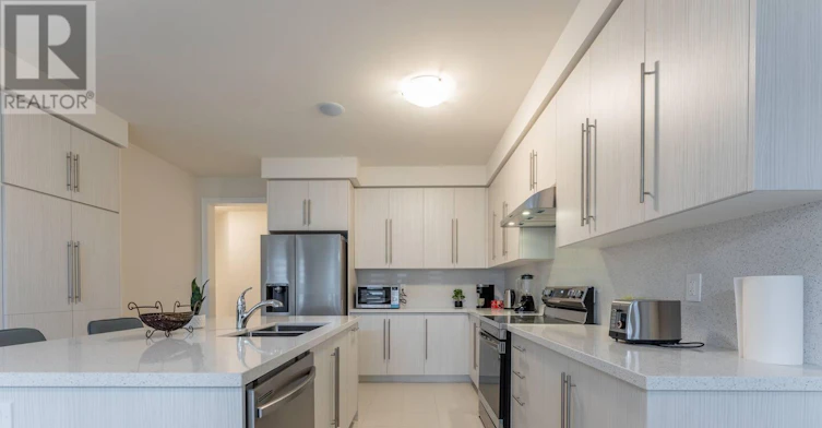 89 Gledhill Crescent, Cambridge, ON, N1T 5S2 - 2