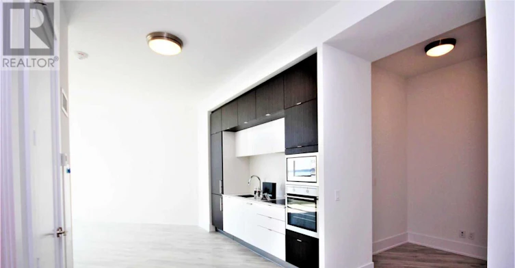 912-1 Edgewater Drive, Toronto, ON, M5A 0L1 - 5