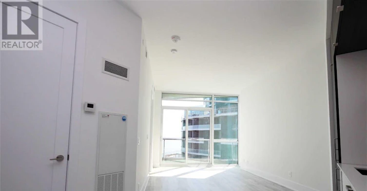 912-1 Edgewater Drive, Toronto, ON, M5A 0L1 - 7