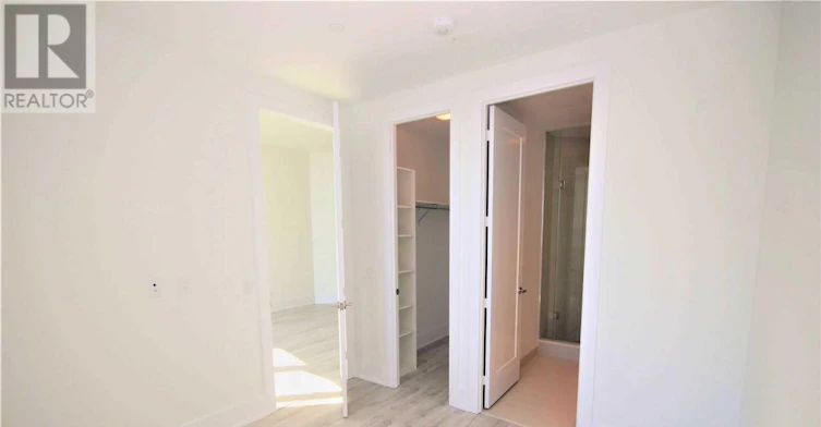 912-1 Edgewater Drive, Toronto, ON, M5A 0L1 - 14