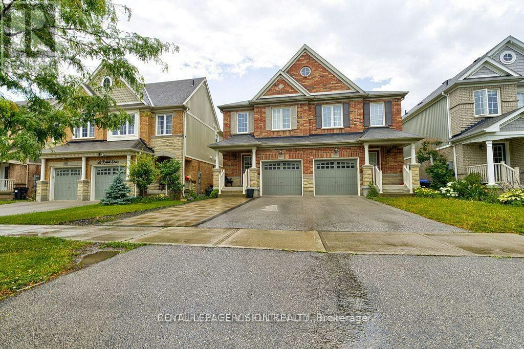 102 Russel Drive, Bradford West Gwillimbury, ON, L3Z 0M7
