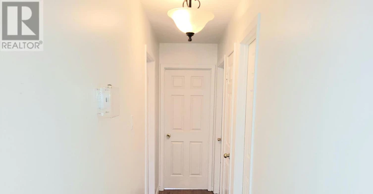 13 Tolton Drive, Brampton, ON, L6V 2P9 - 11